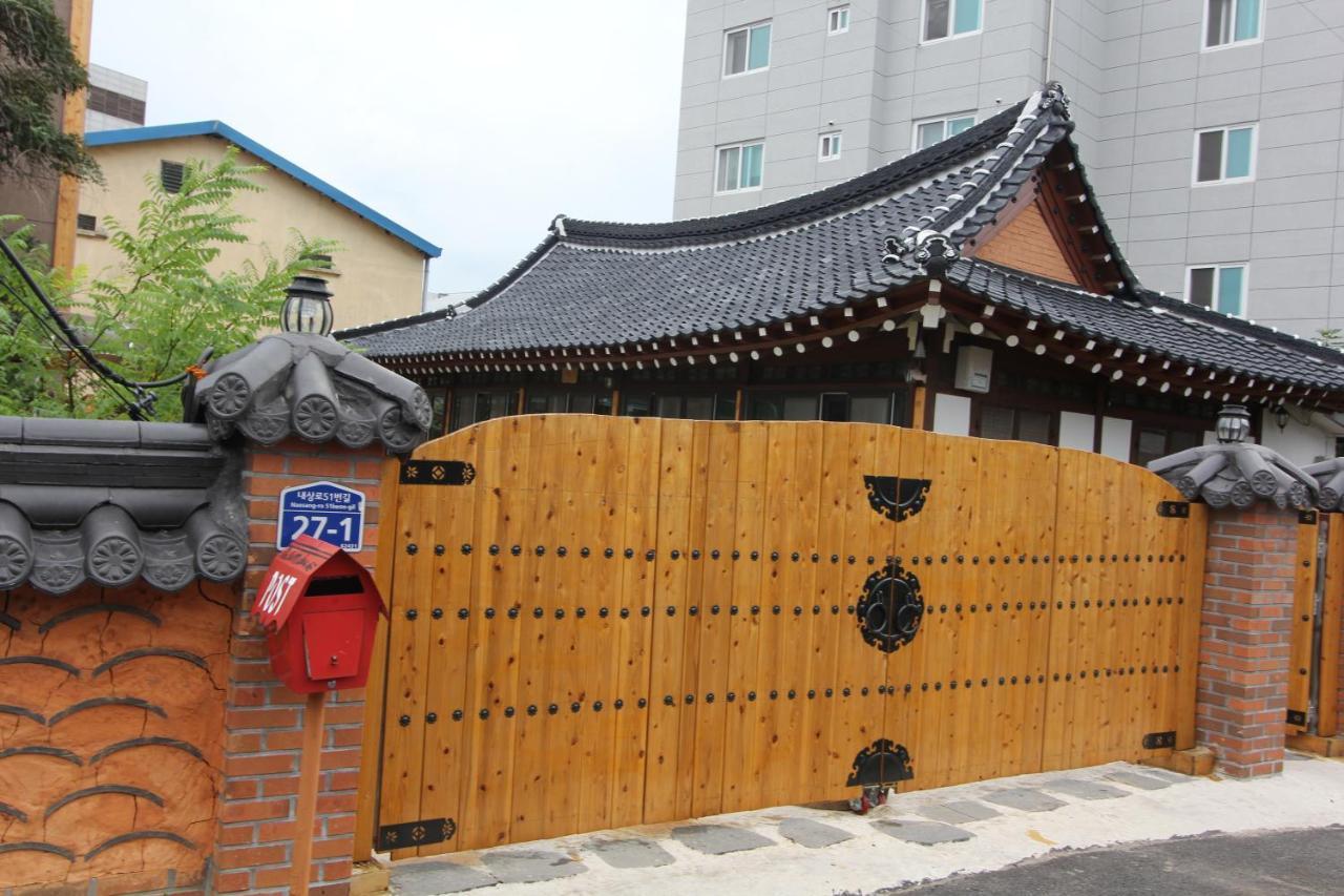 Dasomchae Hanok Stay Кванджу Экстерьер фото