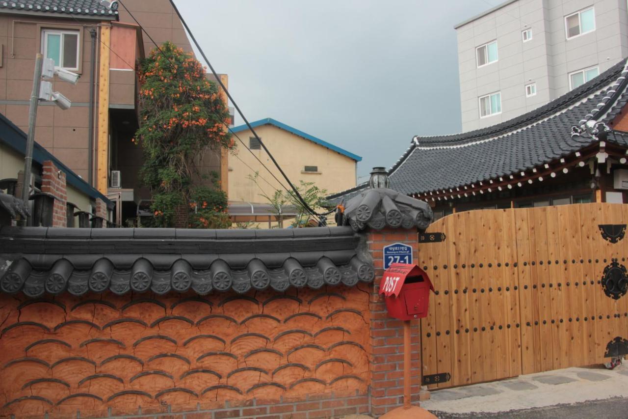 Dasomchae Hanok Stay Кванджу Экстерьер фото
