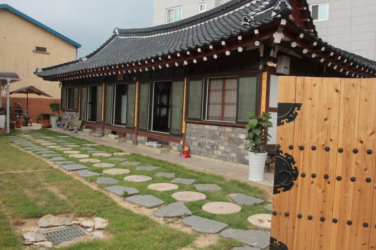 Dasomchae Hanok Stay Кванджу Экстерьер фото