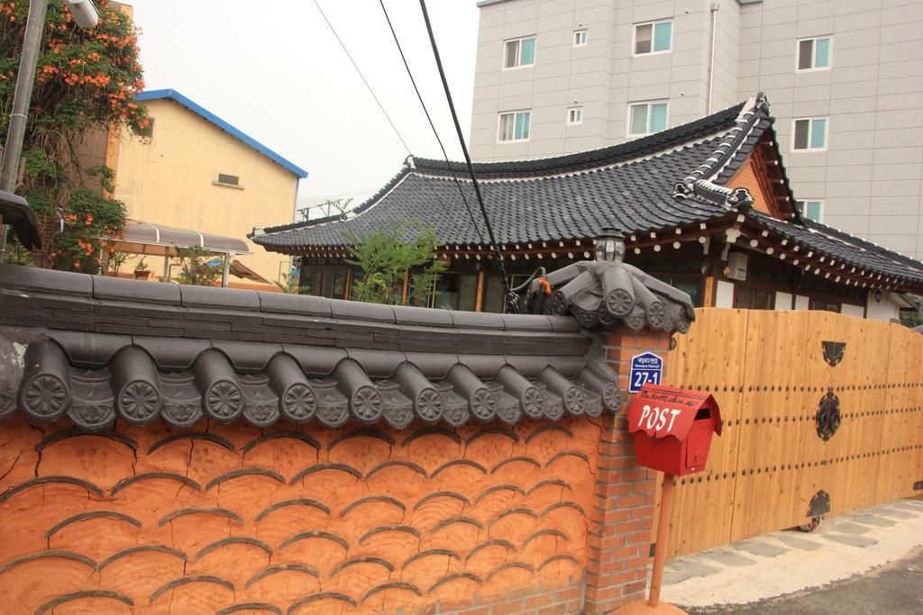 Dasomchae Hanok Stay Кванджу Экстерьер фото