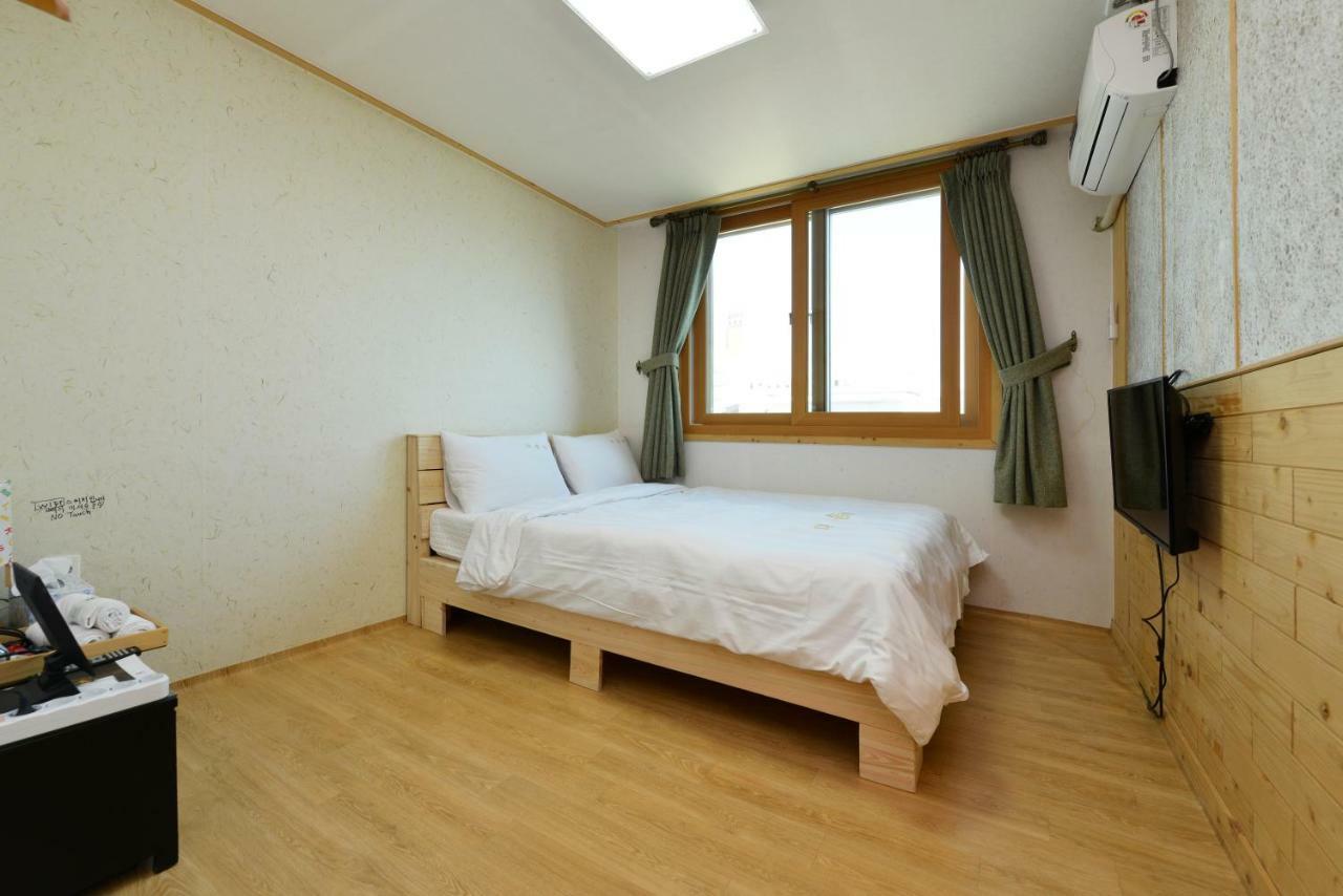 Dasomchae Hanok Stay Кванджу Экстерьер фото